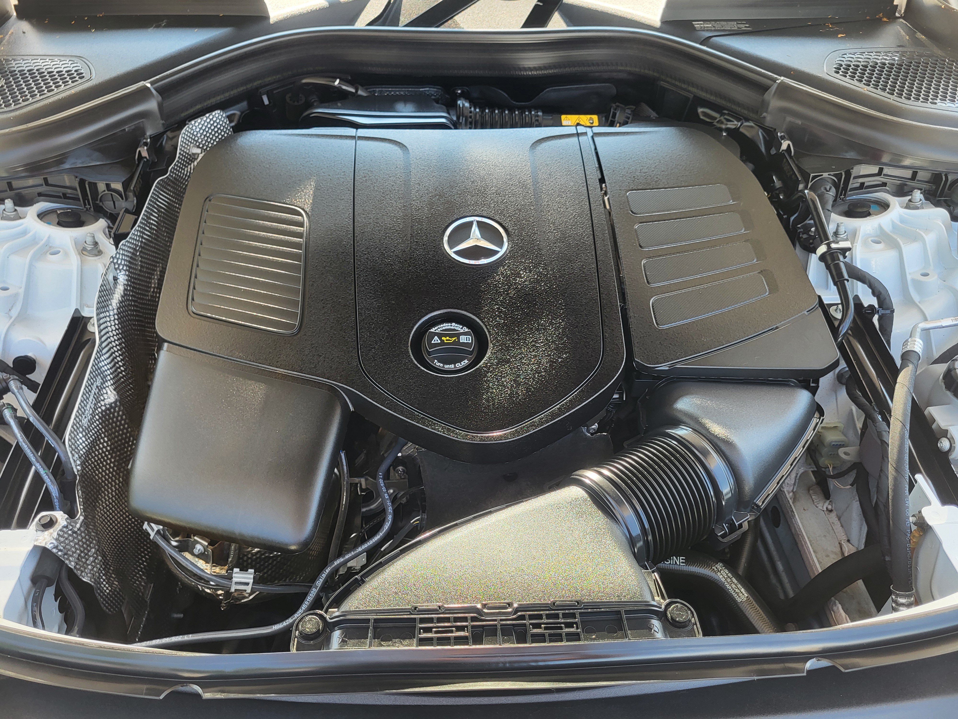 Used 2024 Mercedes-Benz GLC 300 4MATIC image 26