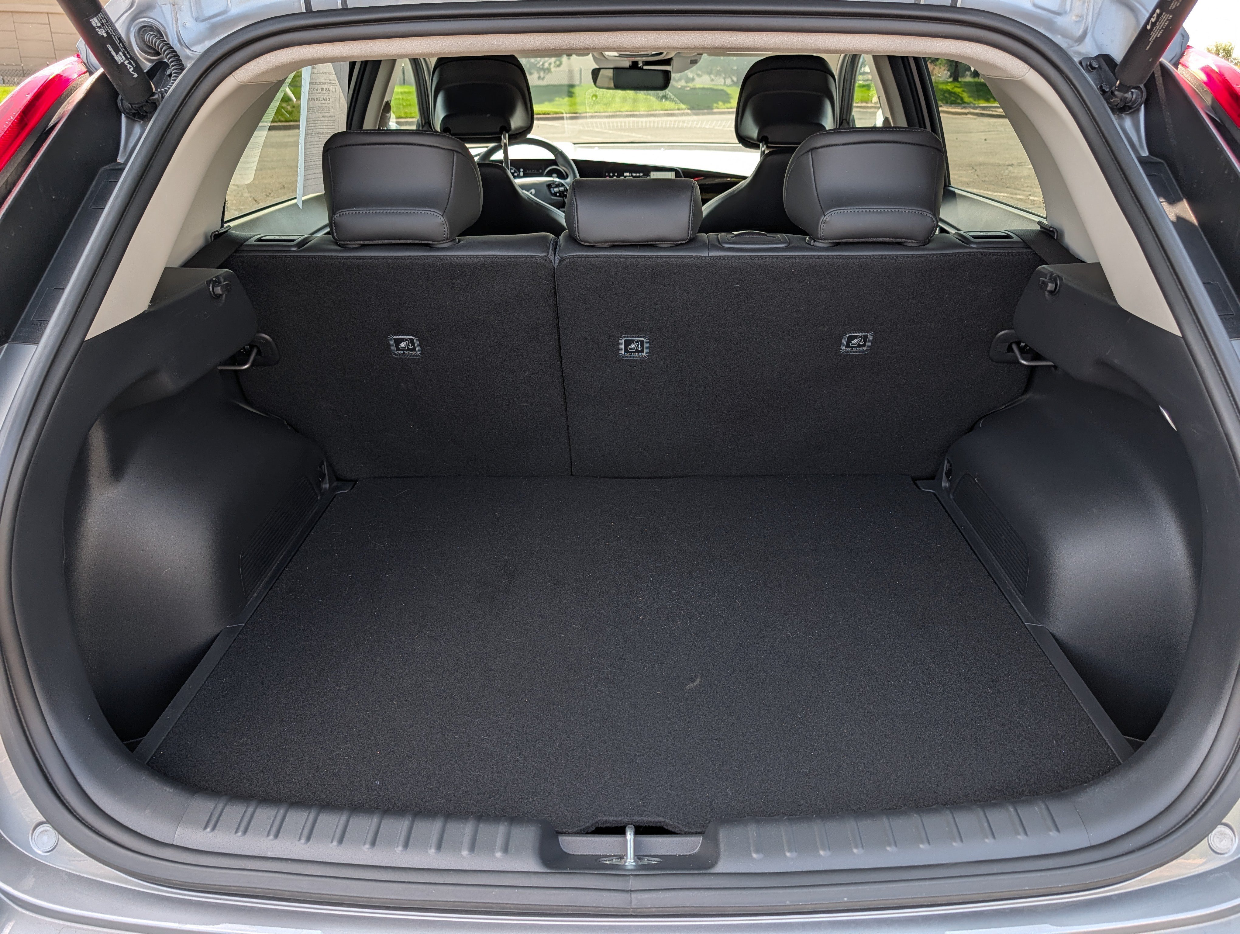 Certified 2024 Kia Niro Wave w/ Wave Preserve Package FWD image 12