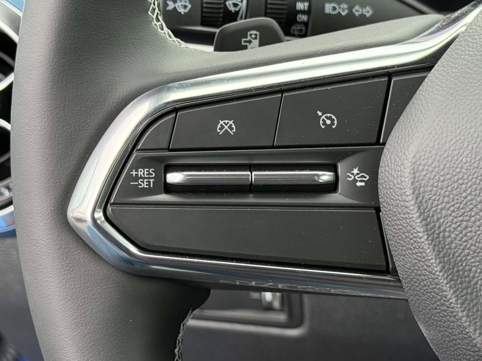 New 2026 Chevrolet Equinox EV LT w/ Convenience Package II image 14