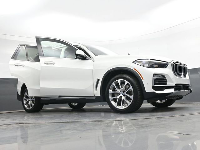 Used 2021 BMW X5 xDrive45e AWD/4WD image 42