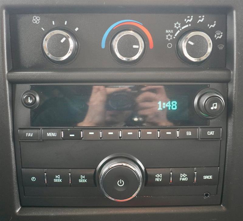 Used 2019 Chevrolet Express 2500 w/ Driver Convenience Package image 33