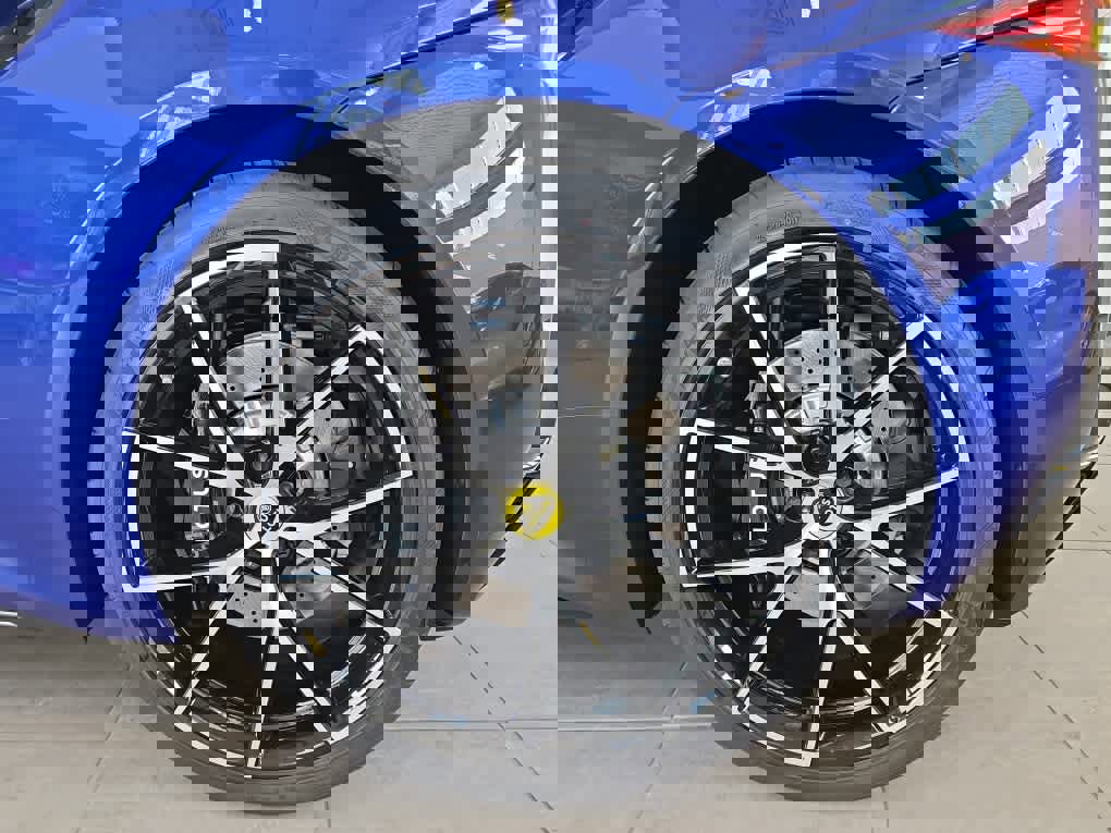 New 2025 Lotus Emira image 15