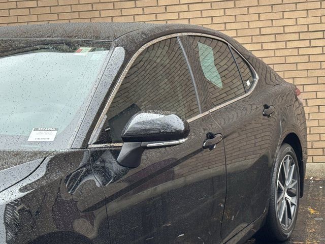 Used 2024 Toyota Camry XLE w/ Cold Weather Package image 28