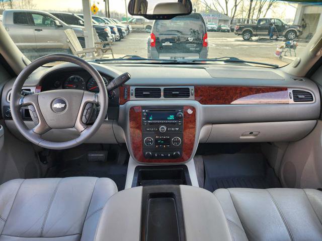 Used 2013 Chevrolet Tahoe LT w/ Luxury Package image 19