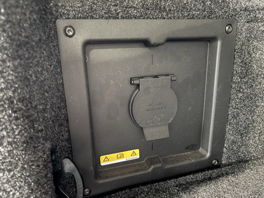 New 2025 Ford F150 Lariat w/ Equipment Group 502A High image 32