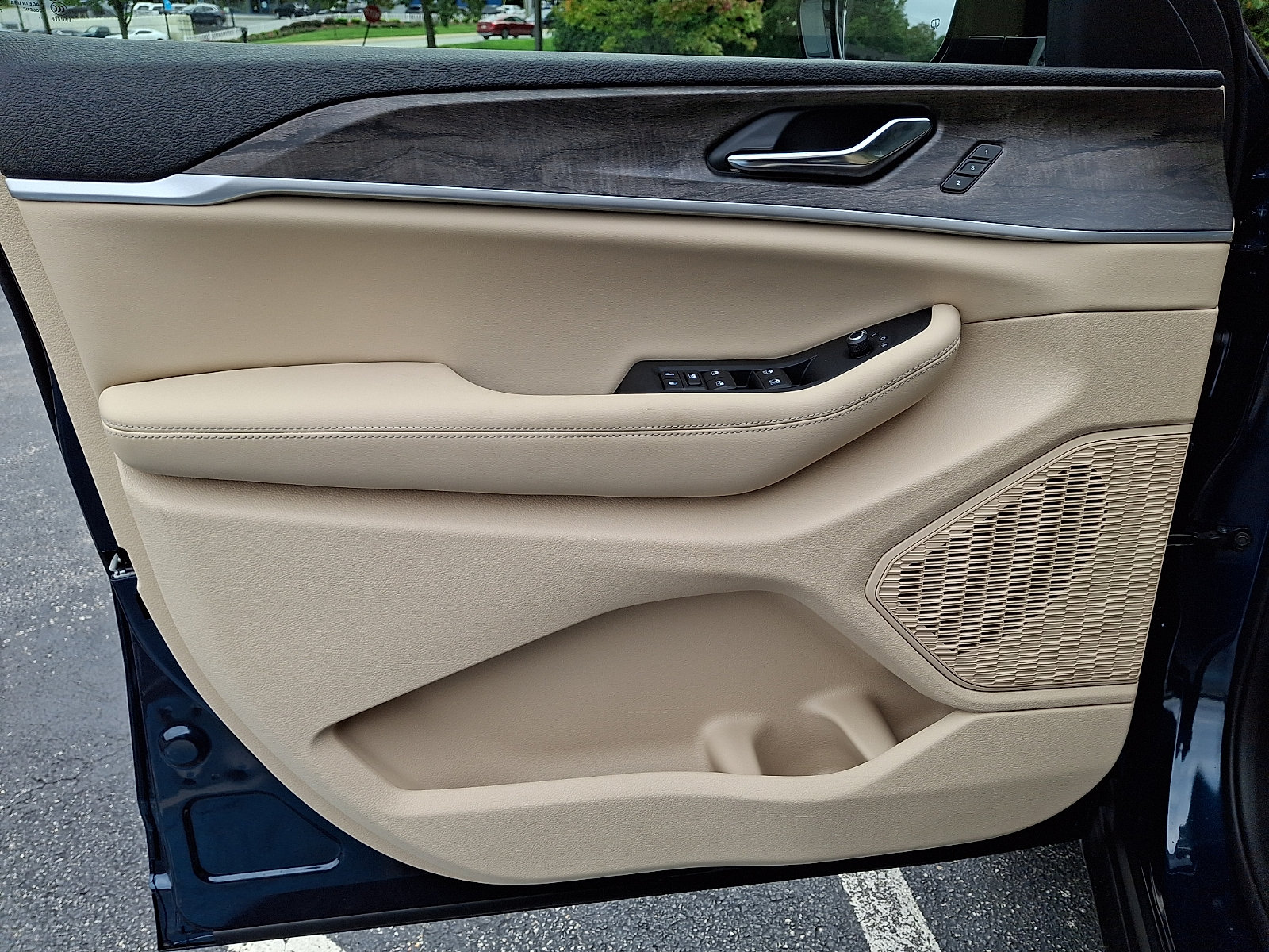 New 2027 Jeep Grand Cherokee L Limited AWD/4WD image 8