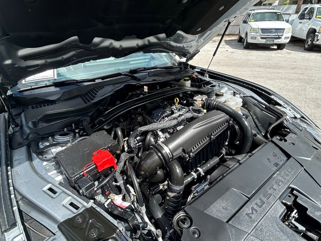 Used 2025 Ford Mustang Premium image 30