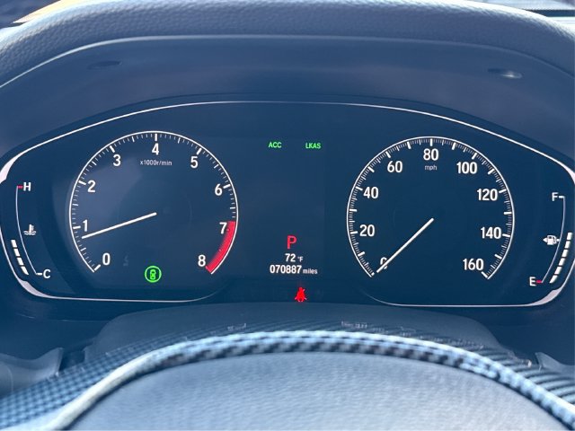 Used 2018 Honda Accord Touring image 17