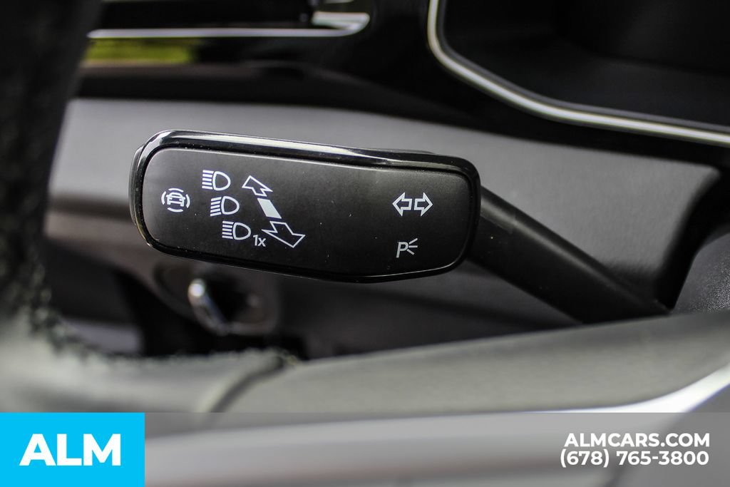 Used 2025 Volkswagen Jetta Sport FWD image 27