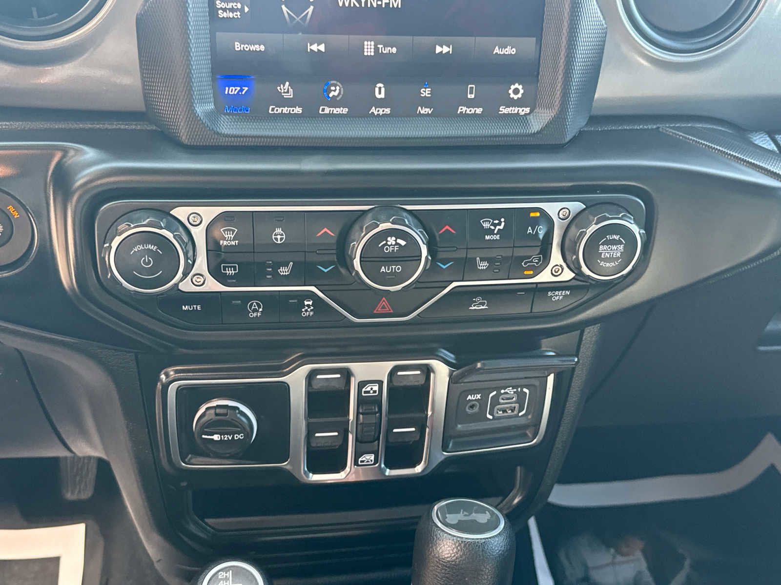 Used 2022 Jeep Wrangler Unlimited Sport image 29