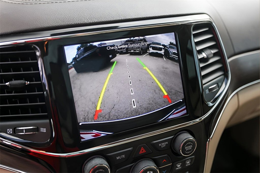 Used 2021 Jeep Grand Cherokee Summit image 17