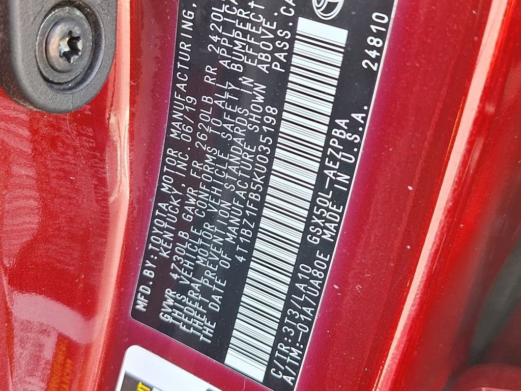 Used 2019 Toyota Avalon Limited image 35