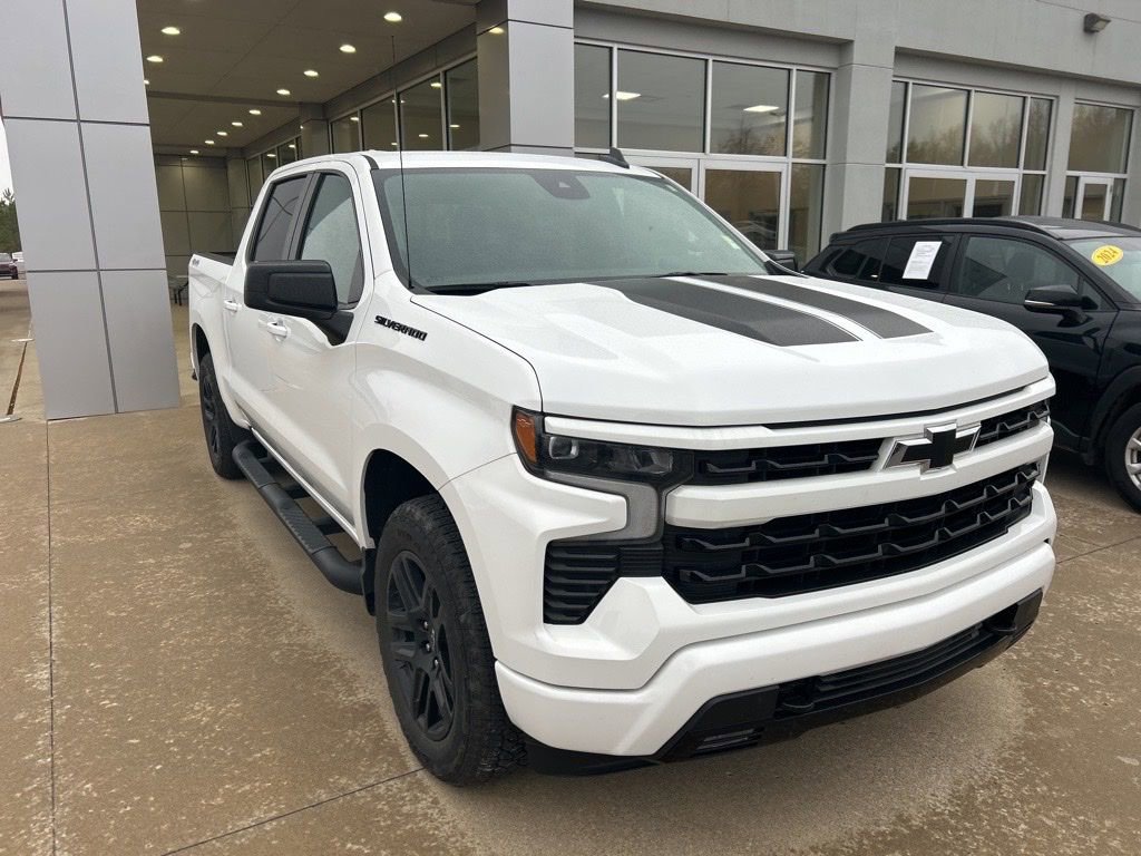 Used 2024 Chevrolet Silverado 1500 RST w/ Rally Edition image 3