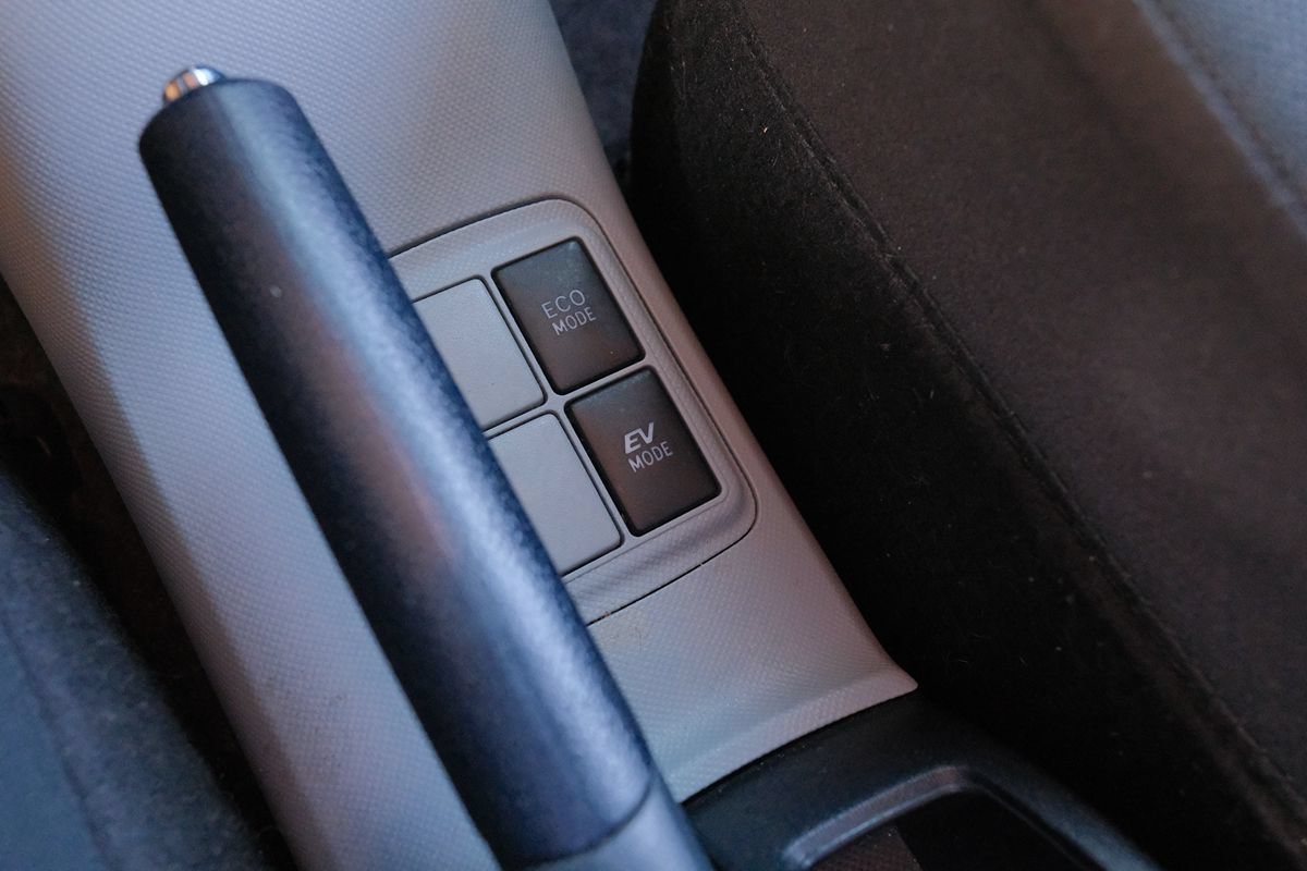 Used 2014 Toyota Prius C Three FWD image 24