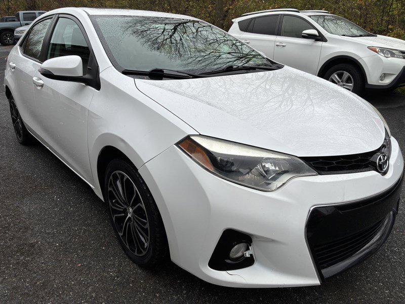 Used 2016 Toyota Corolla S image 1