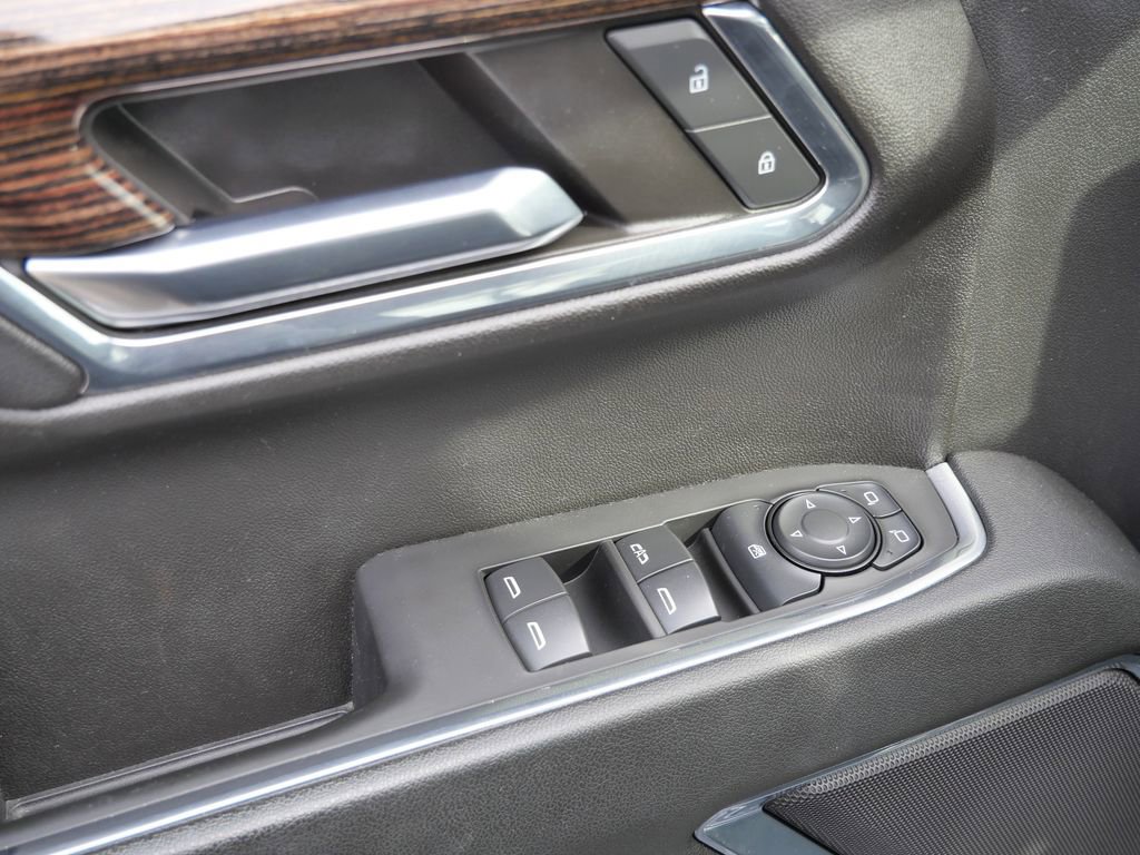 Used 2024 GMC Sierra 1500 Elevation image 33