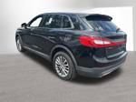Used 2018 Lincoln MKX Select w/ Select Plus Package AWD/4WD image 4