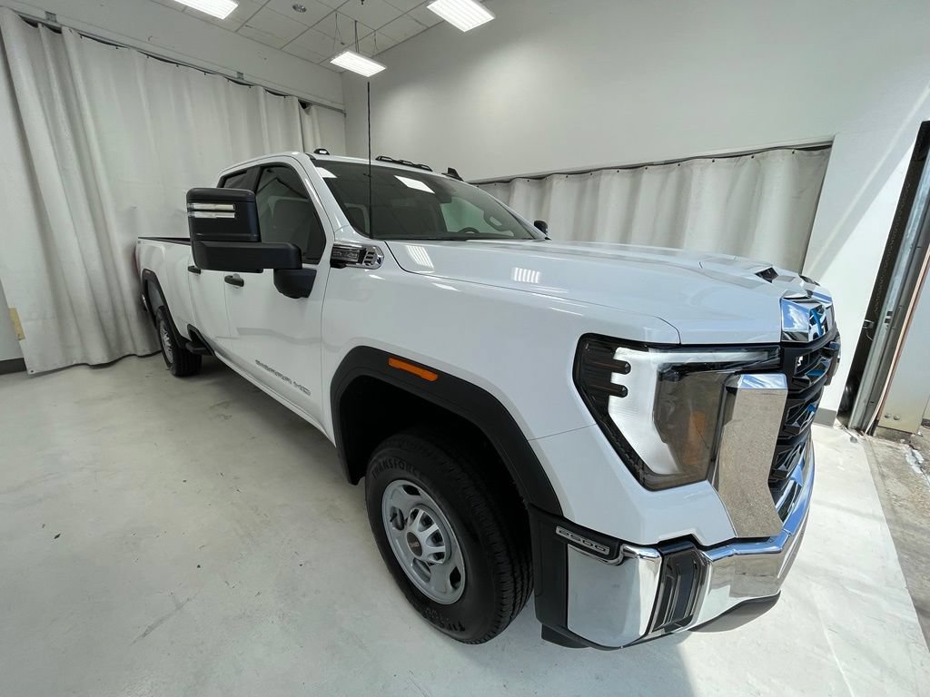 New 2026 GMC Sierra 2500 Pro w/ Convenience Package AWD/4WD image 3