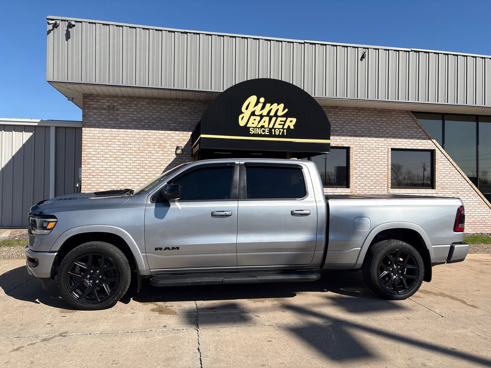 Used 2022 RAM 1500 Laramie image 2