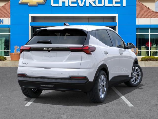 New 2027 Chevrolet Bolt LT w/ Comfort Package FWD image 4