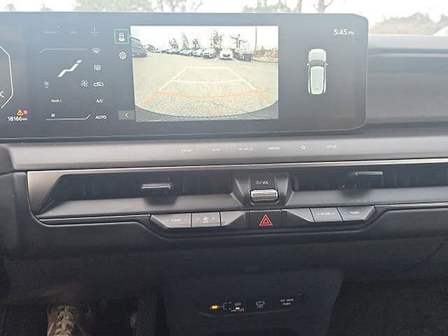 Used 2024 Kia EV9 Light Long Range image 13