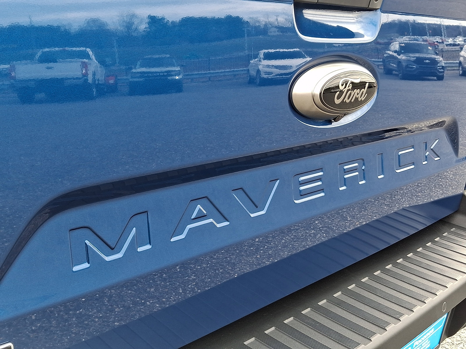 Certified 2024 Ford Maverick Lariat w/ Black Appearance Package FWD image 29