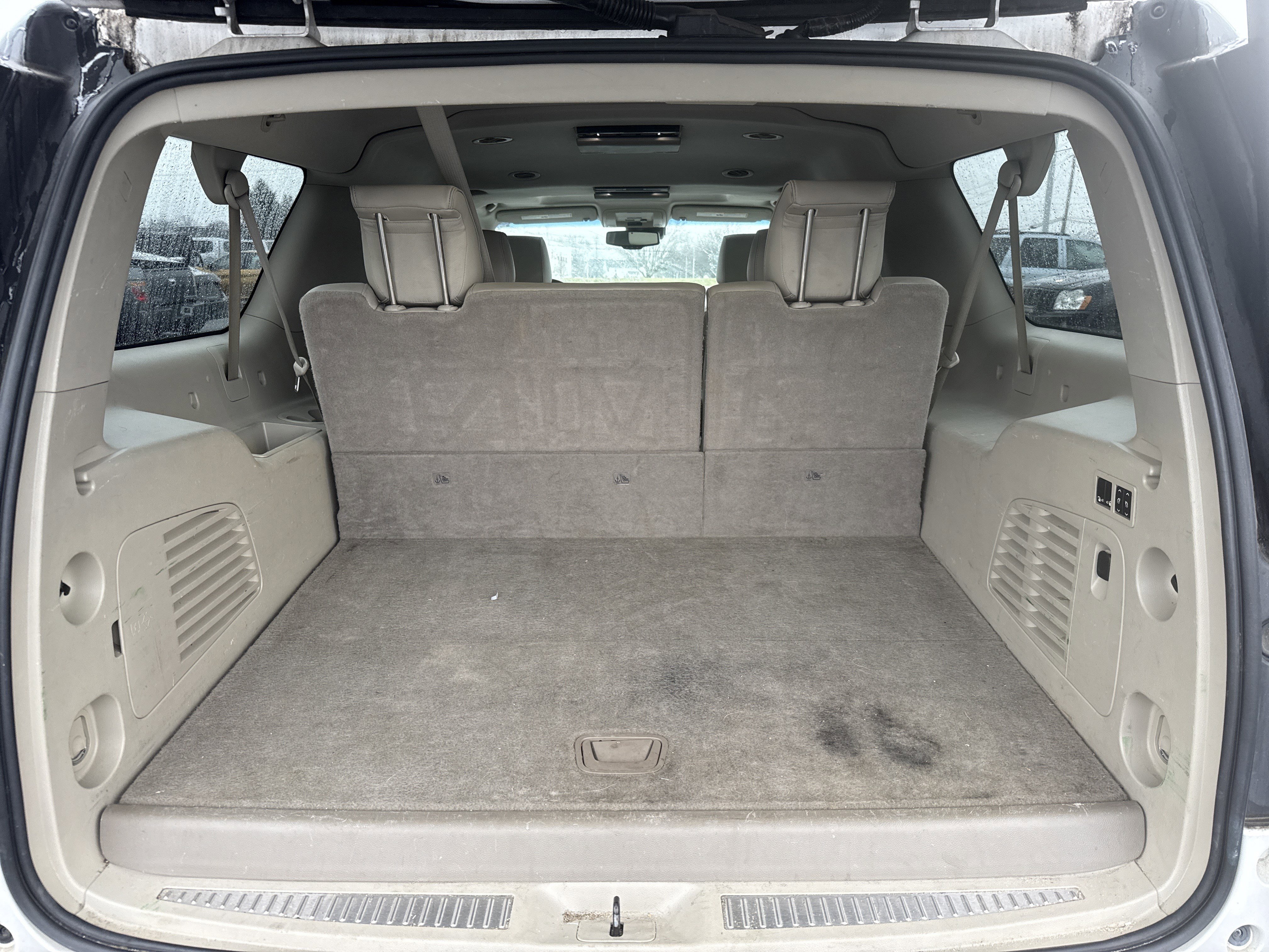 Used 2017 GMC Yukon XL Denali w/ Open Road Package image 11