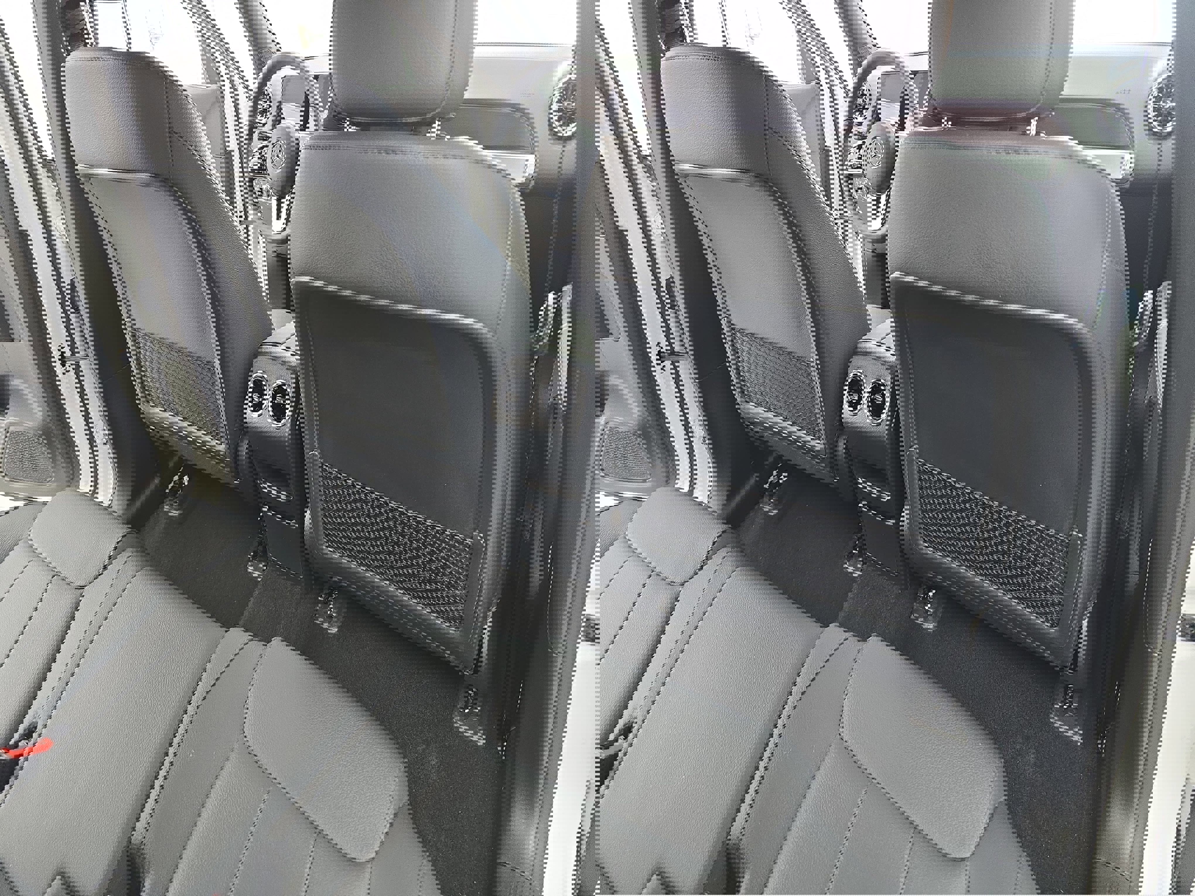 Certified 2023 Mercedes-Benz EQB 300 EQB 300 image 11