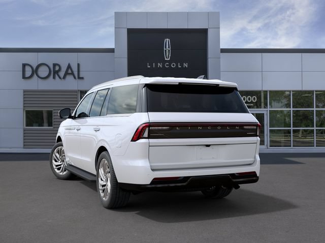 New 2027 Lincoln Navigator Premiere RWD image 8