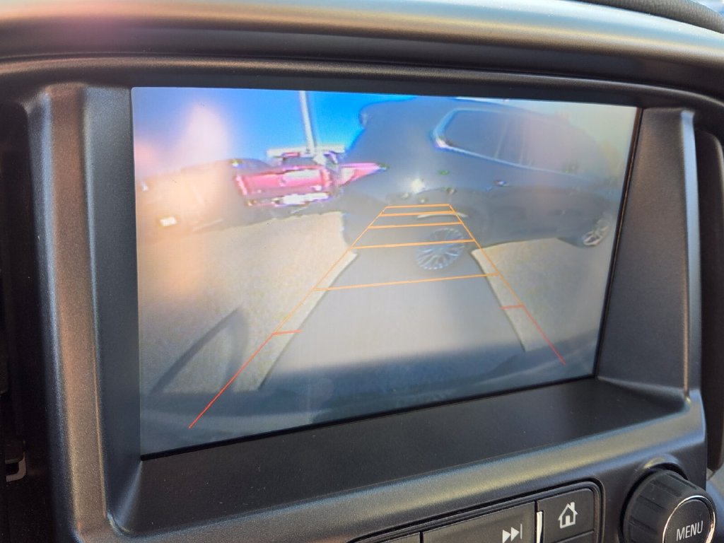 Used 2015 Chevrolet Colorado Z71 AWD/4WD image 19