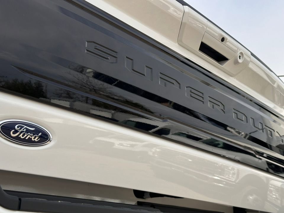 New 2025 Ford F250 Platinum image 10