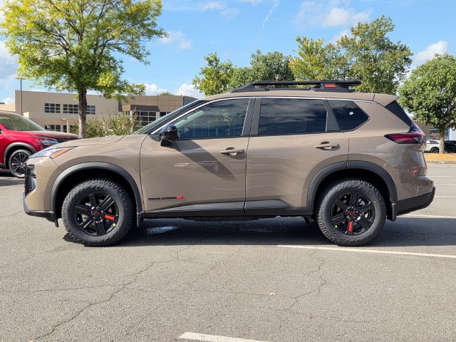 New 2027 Nissan Rogue SV AWD/4WD image 2