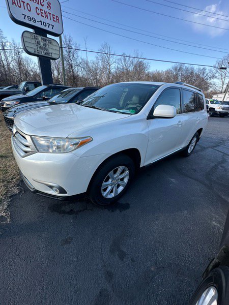 Used 2012 Toyota Highlander SE image 3