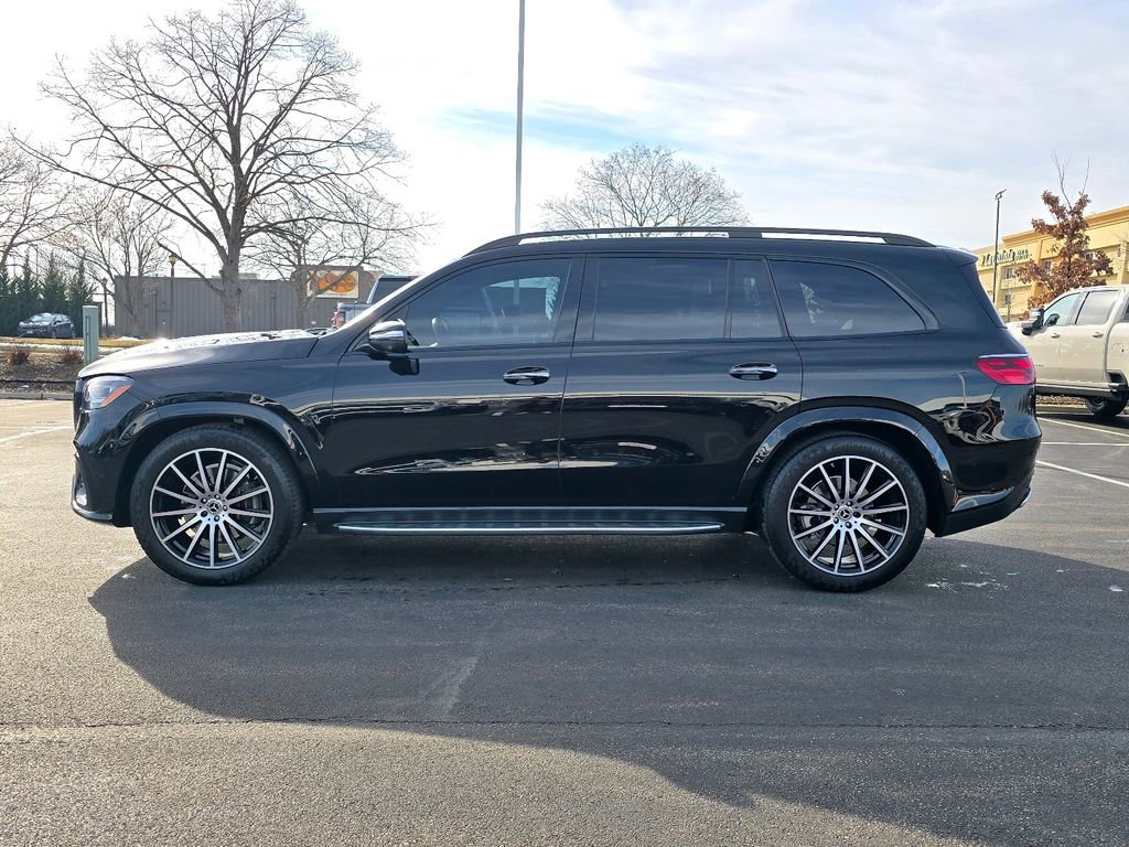 Used 2024 Mercedes-Benz GLS 450 4MATIC image 8