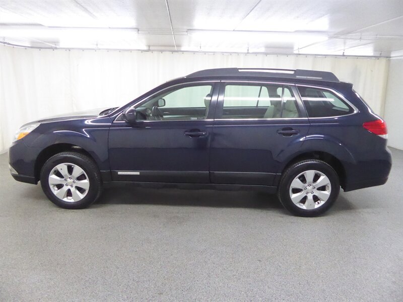 Used 2012 Subaru Outback 2.5i w/ Alloy Wheel Pkg AWD/4WD image 4