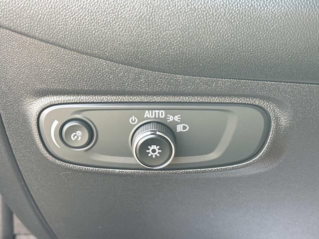 Certified 2023 Chevrolet Equinox LT AWD/4WD image 16