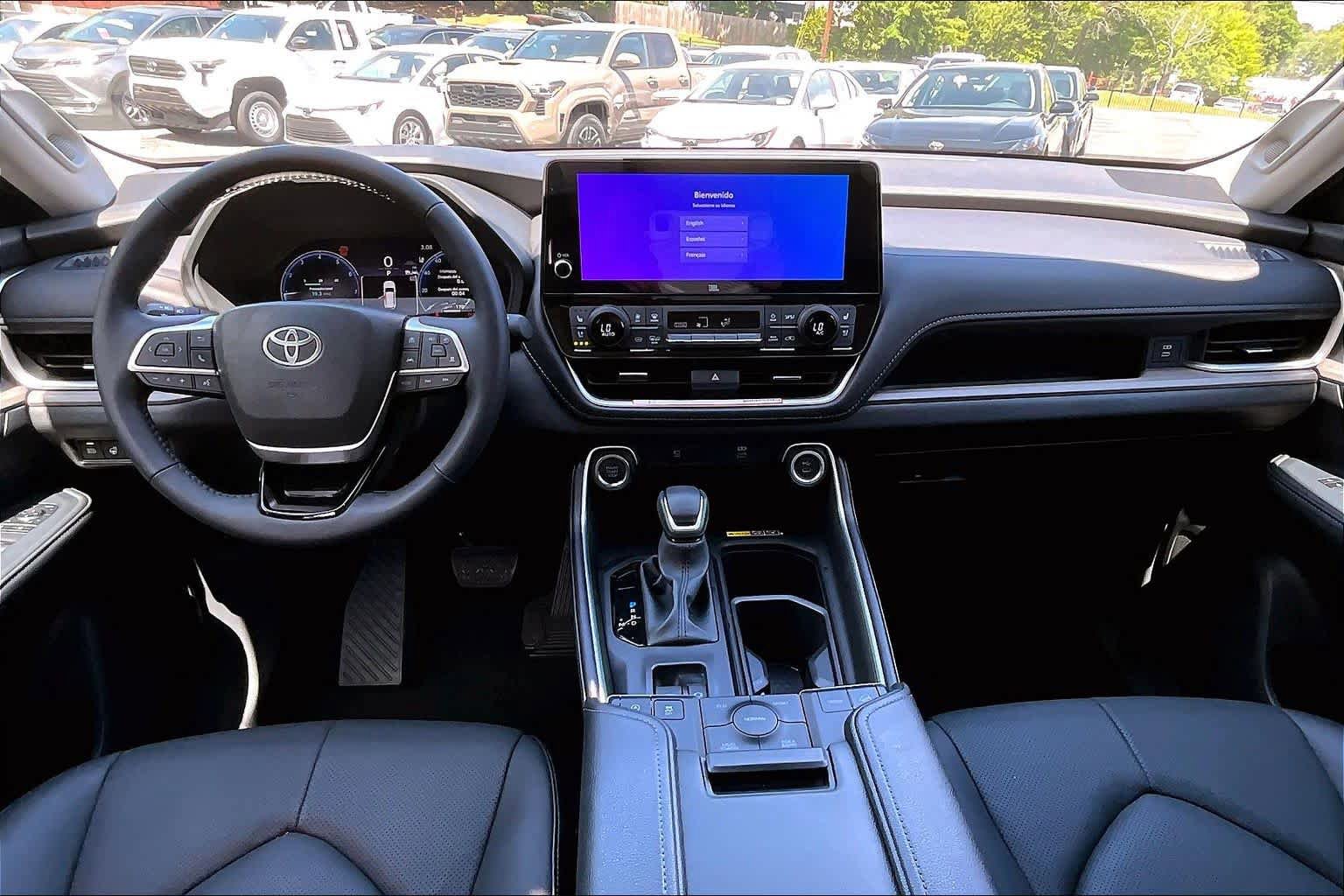 Certified 2026 Toyota Grand Highlander AWD image 16