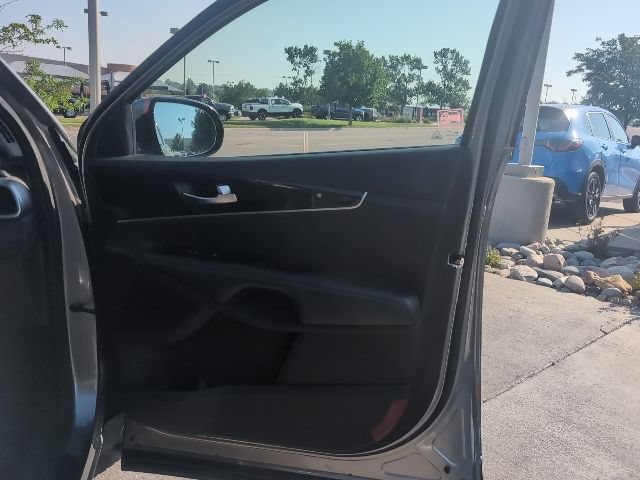 Used 2017 Kia Sorento AWD image 31