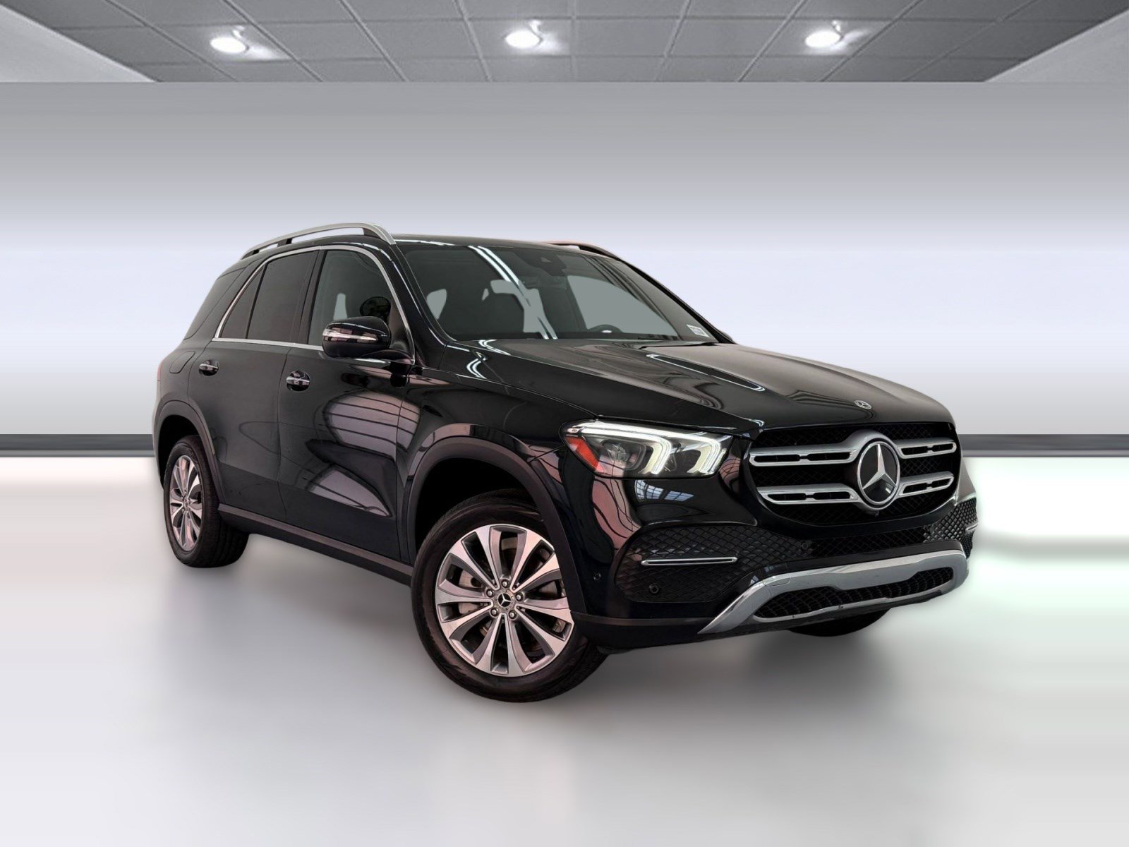 Used 2021 Mercedes-Benz GLE 350 4MATIC w/ Premium Package image 6