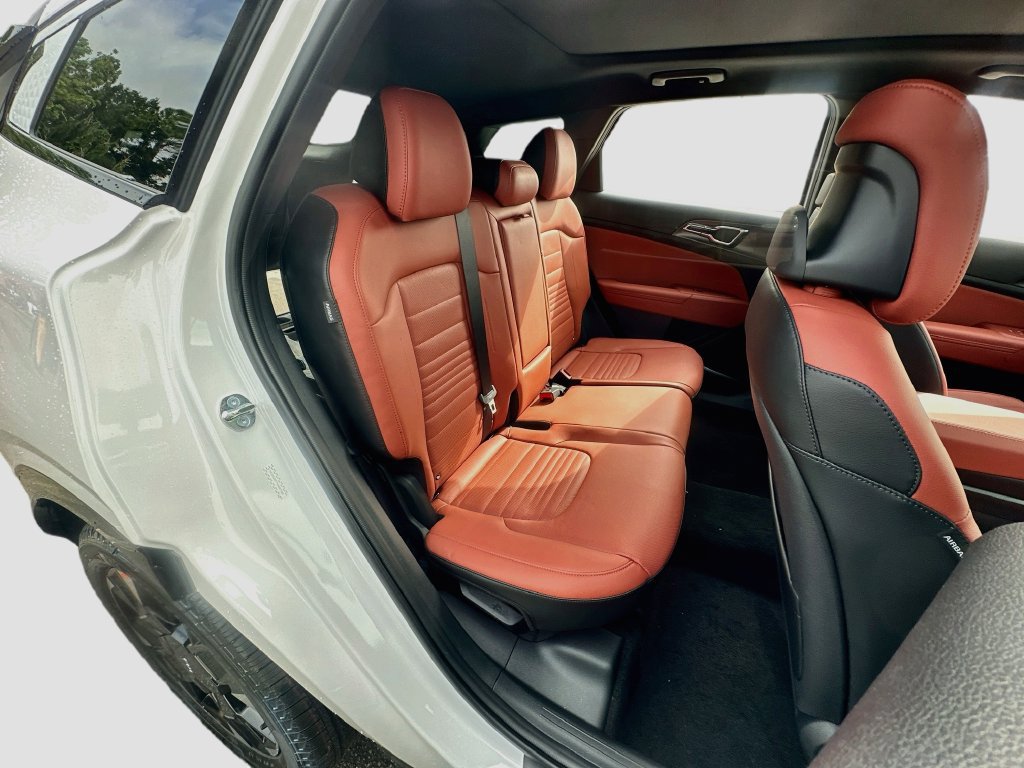 New 2027 Kia Sportage SX FWD image 28
