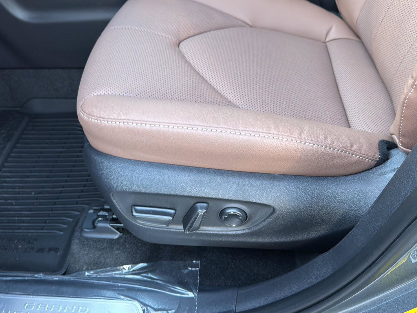 New 2026 Toyota Grand Highlander Platinum image 28