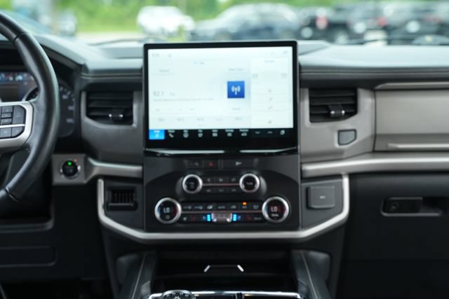 Used 2022 Ford Expedition XLT AWD/4WD image 33