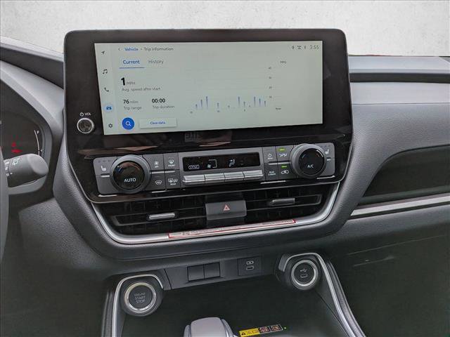 New 2026 Toyota Grand Highlander XLE image 12