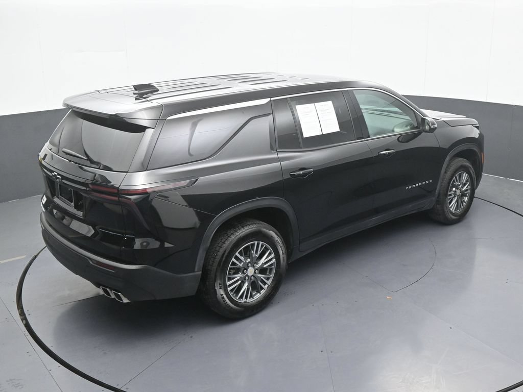 Used 2024 Chevrolet Traverse LS FWD image 60