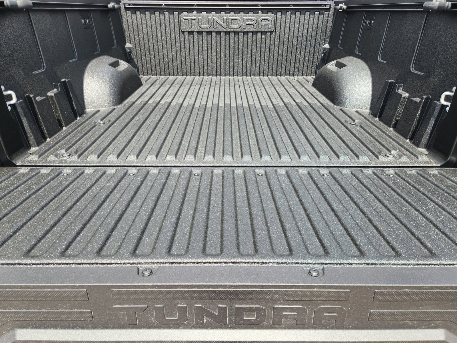 New 2026 Toyota Tundra SR5 w/ TRD Off-Road Premium Package AWD/4WD image 27