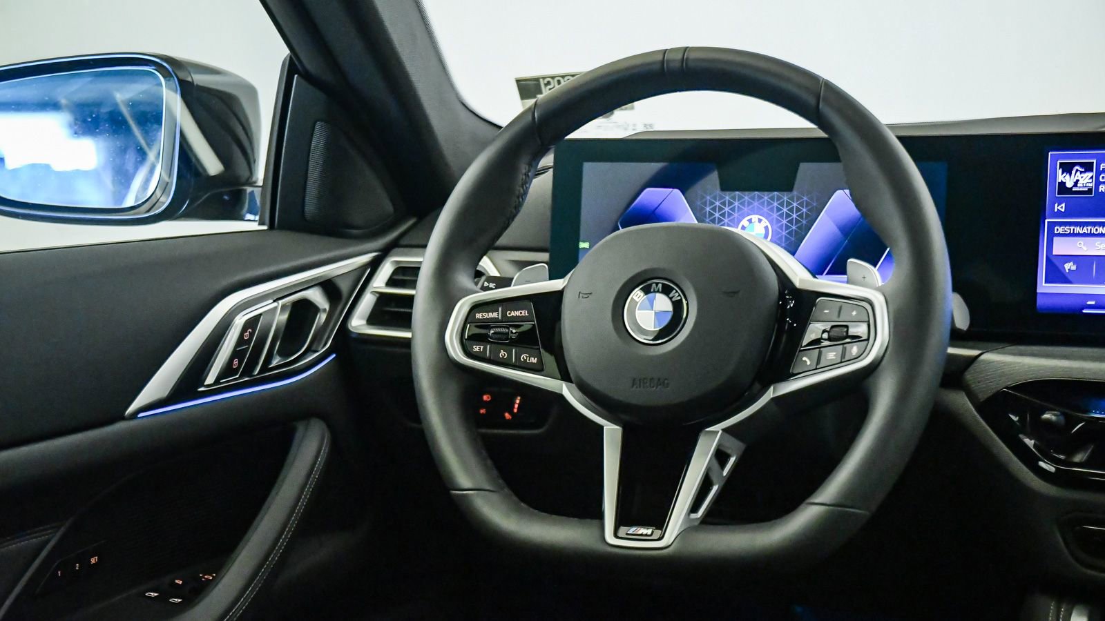 Used 2026 BMW 430i Coupe w/ M Sport Package RWD image 14