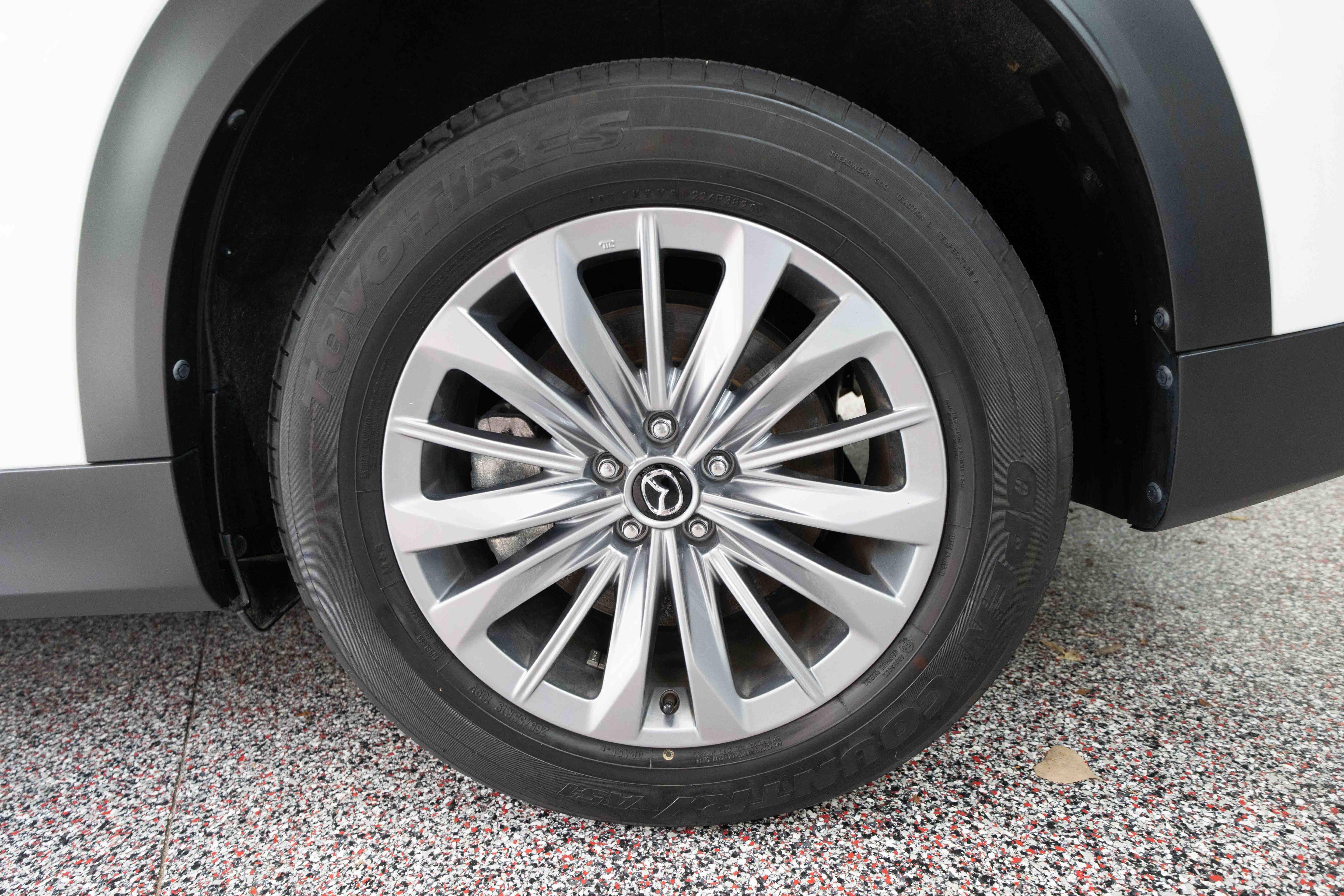 Used 2024 MAZDA CX-90 Plug-In Hybrid w/ Preferred AWD/4WD image 30