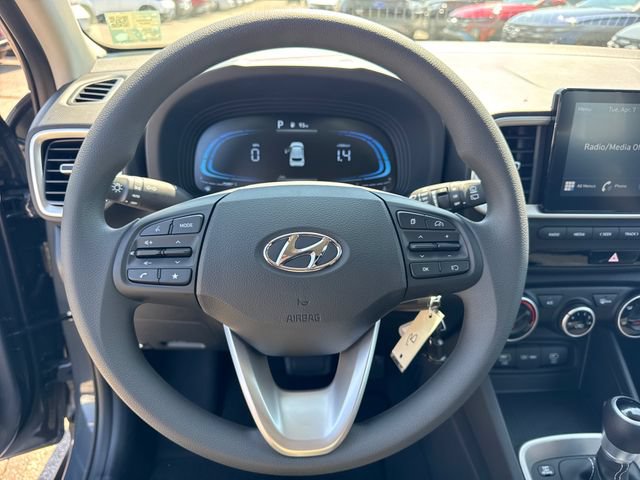 New 2026 Hyundai Venue SE FWD image 16