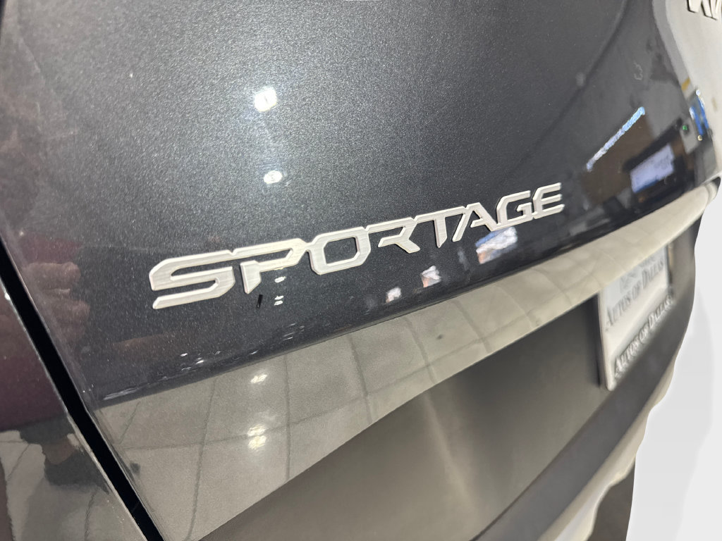 Used 2024 Kia Sportage EX AWD/4WD image 25
