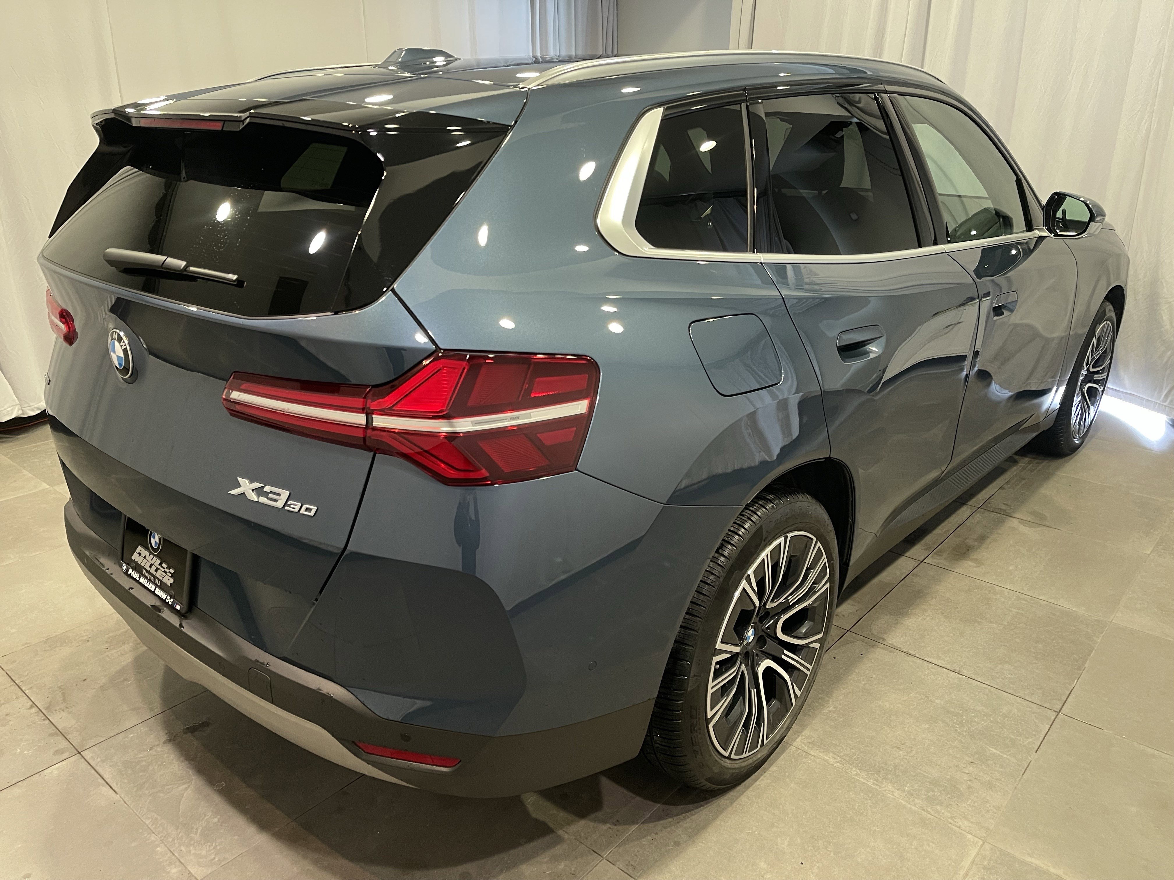 Used 2025 BMW X3 xDrive30i image 6